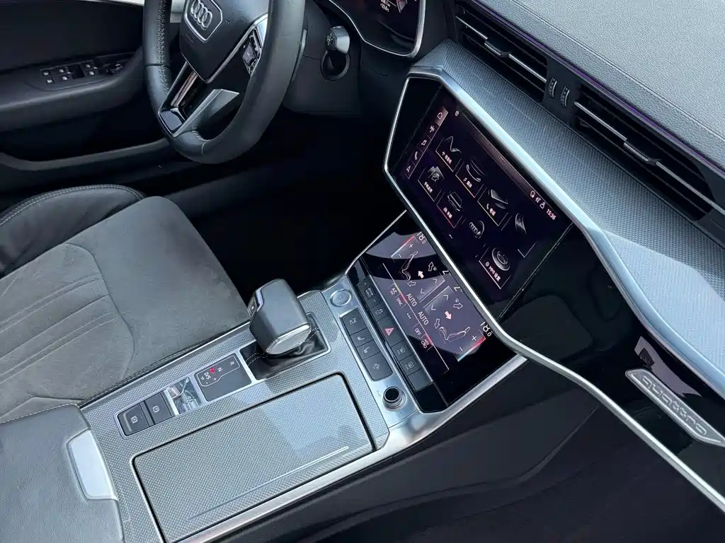 Audi A6L 2019 45 TFSI quattro