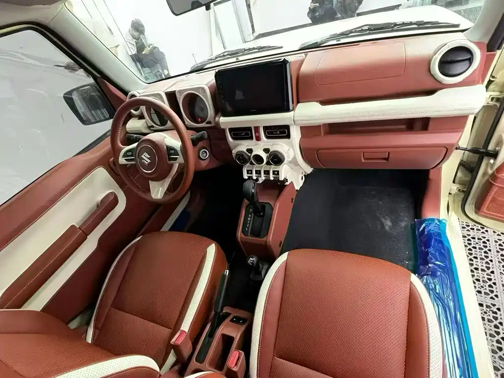 Suzuki Jimny — миниатюра 6