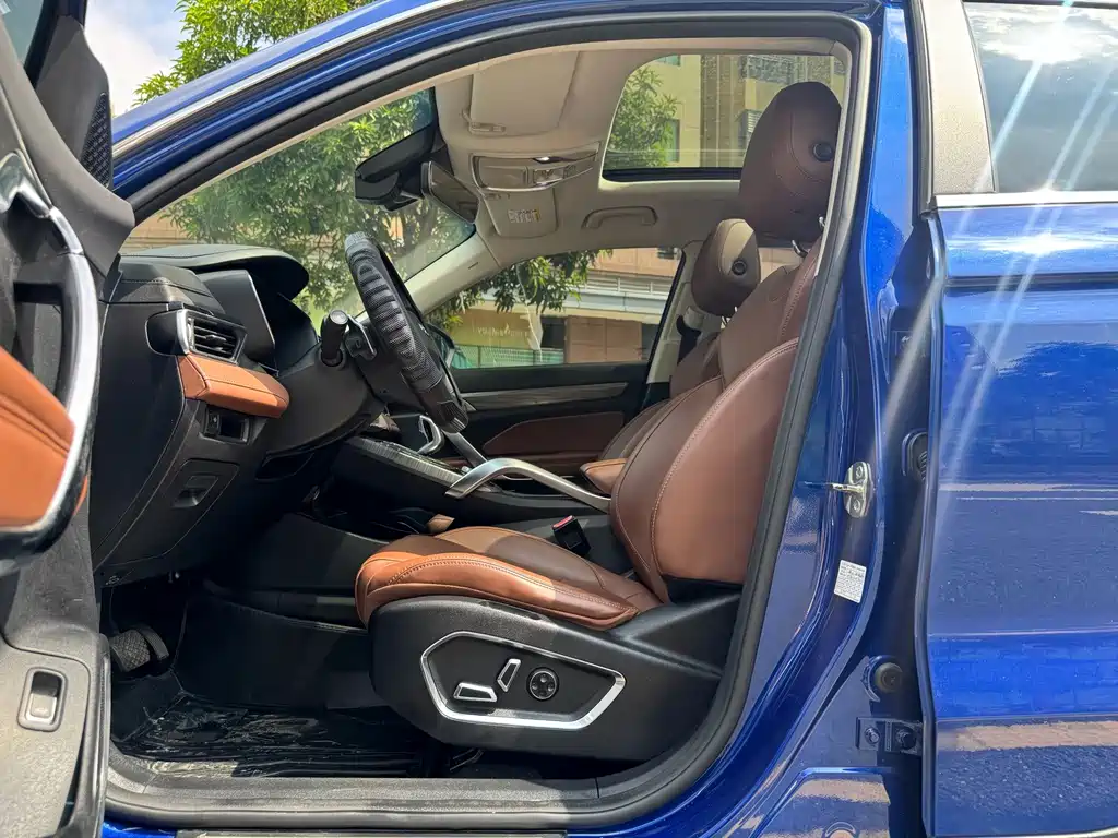 Geely Boyue — миниатюра 10