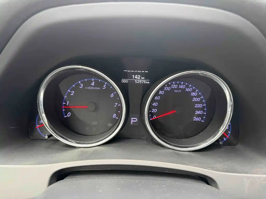 Toyota Reiz — миниатюра 8