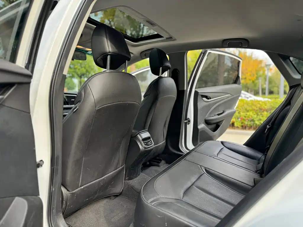 Buick Excelle — миниатюра 7