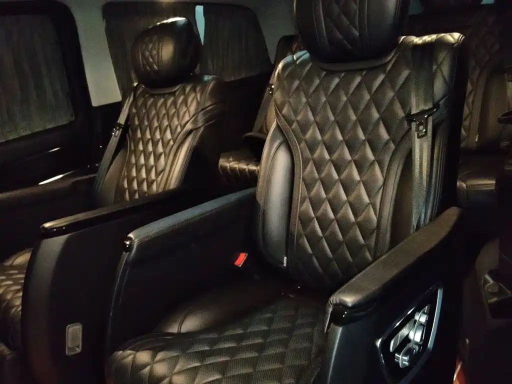 Mercedes-Benz V-Class — миниатюра 18