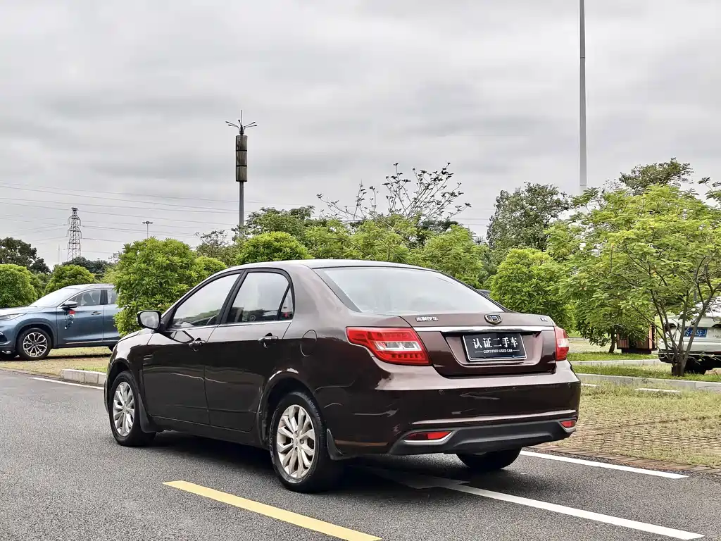 Geely Vision — миниатюра 5