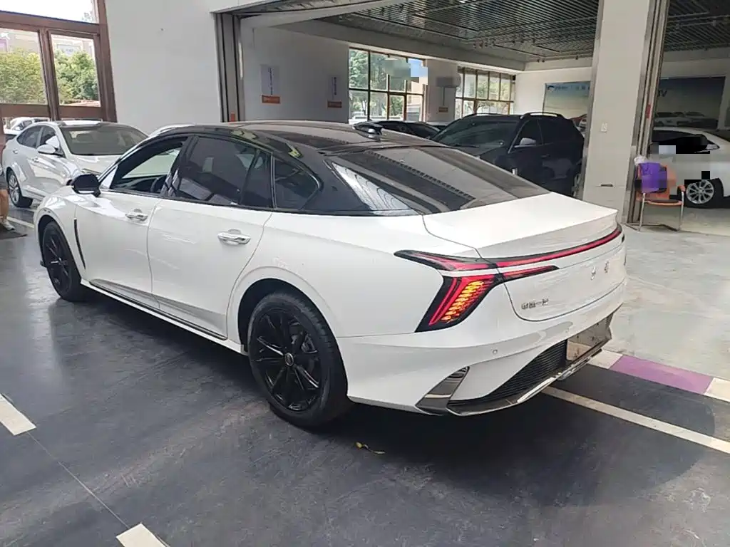 Hongqi H6 2024 2.0T