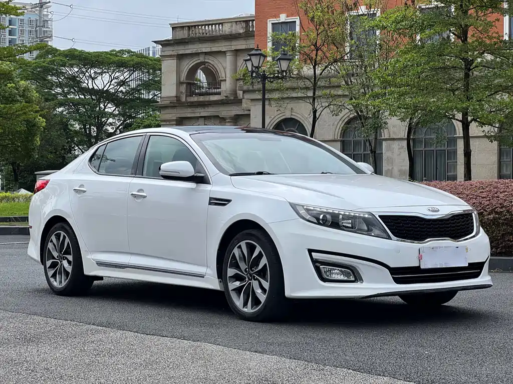 Kia K5 2014 2.0L AT PREMIUM