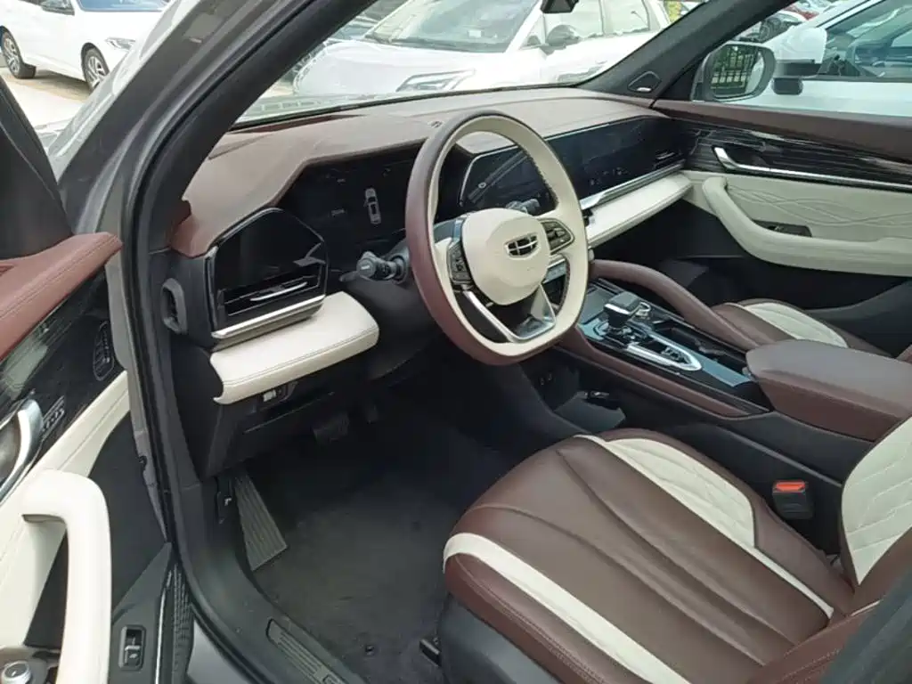 Geely Xingyue L — миниатюра 16