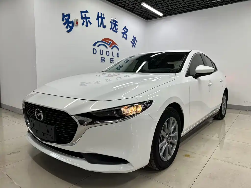 MAZDA 3 ANGKESAILA