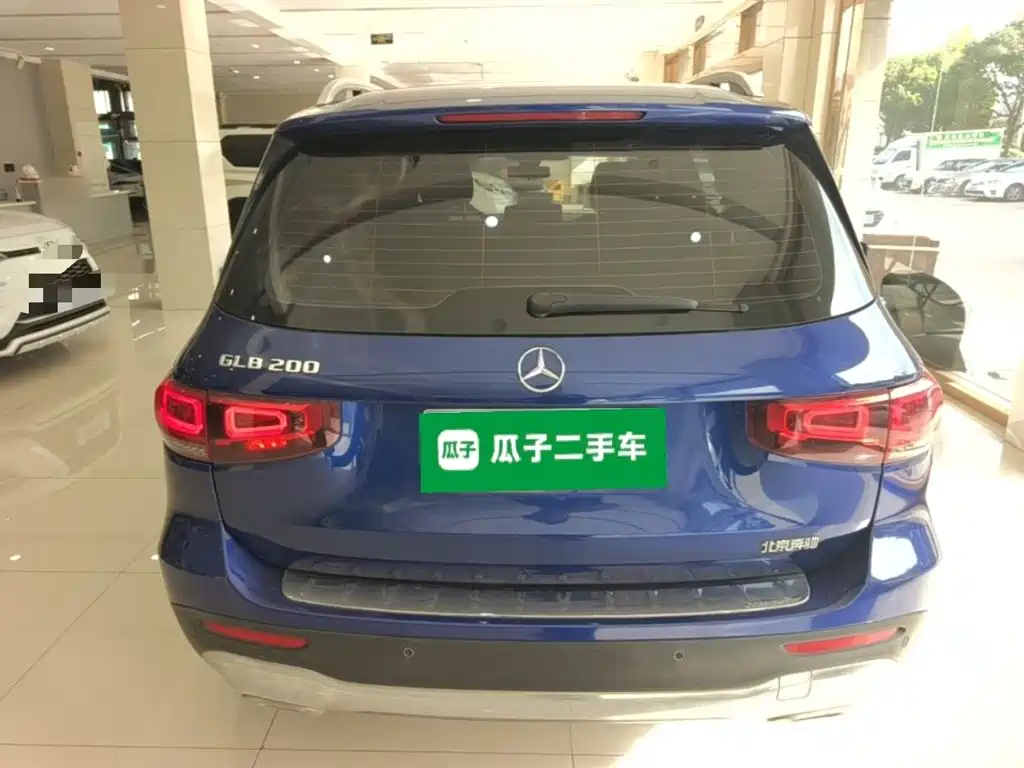 Mercedes-Benz GLB — миниатюра 6
