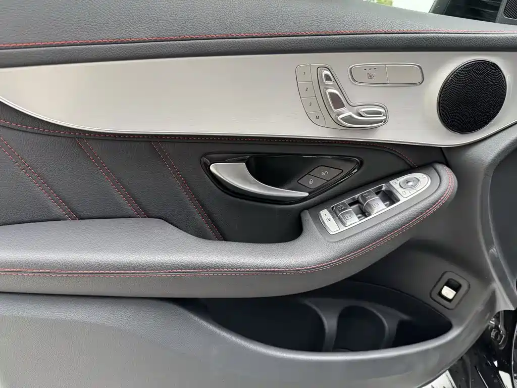 Mercedes-Benz GLC Coupe AMG — миниатюра 13