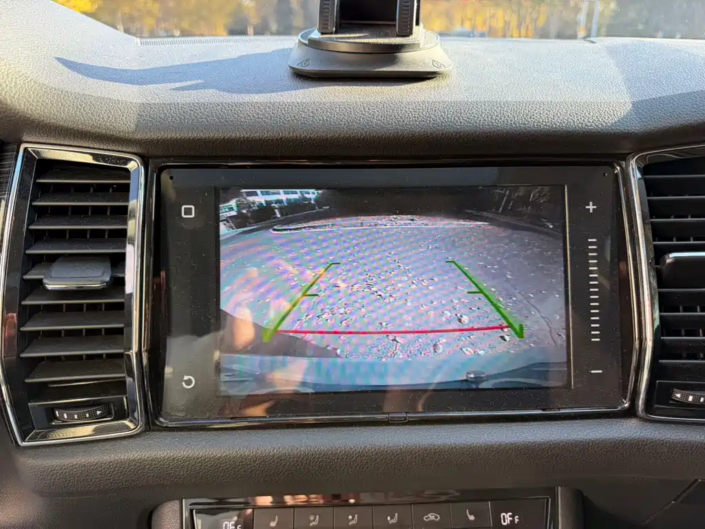 Skoda Kodiaq — миниатюра 15