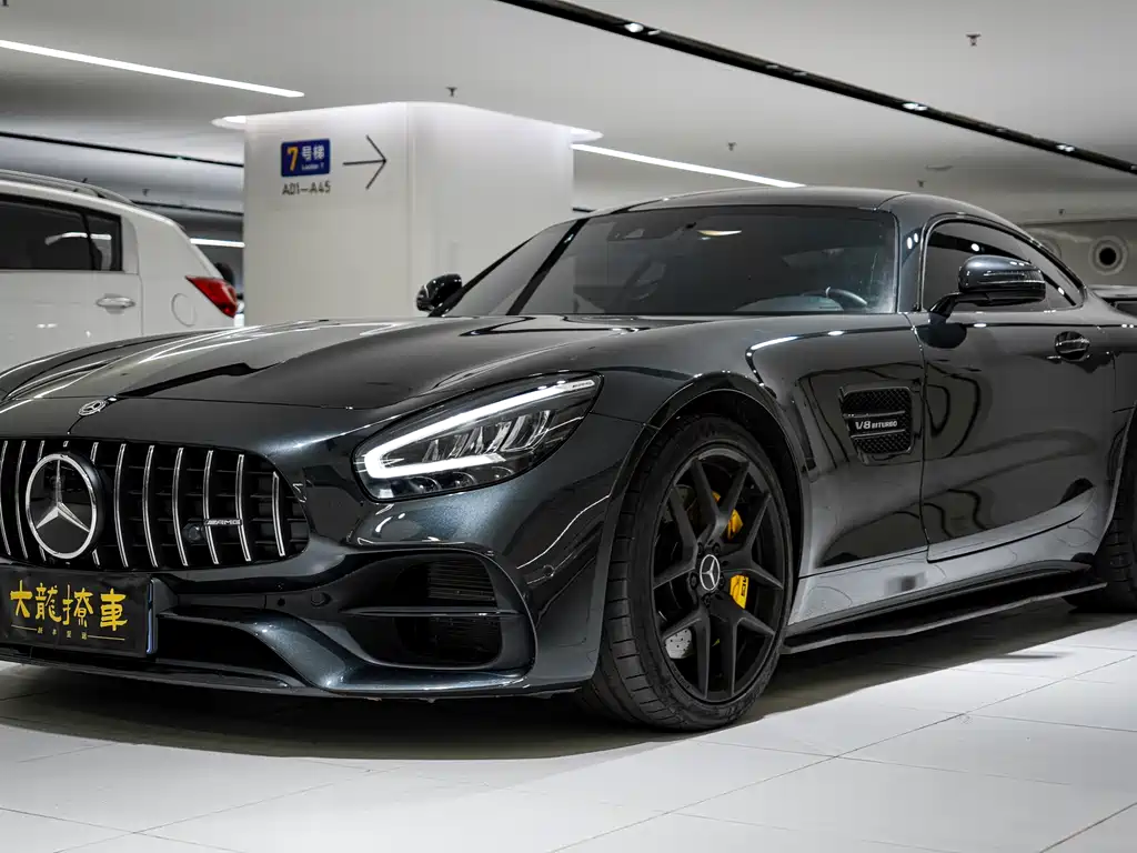 MERCEDES-BENZ AMG GT