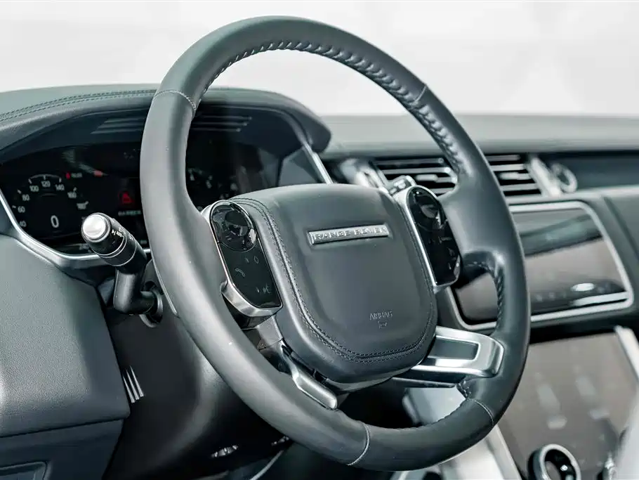 Land Rover Range Rover 2022 3.0 L6 360PS