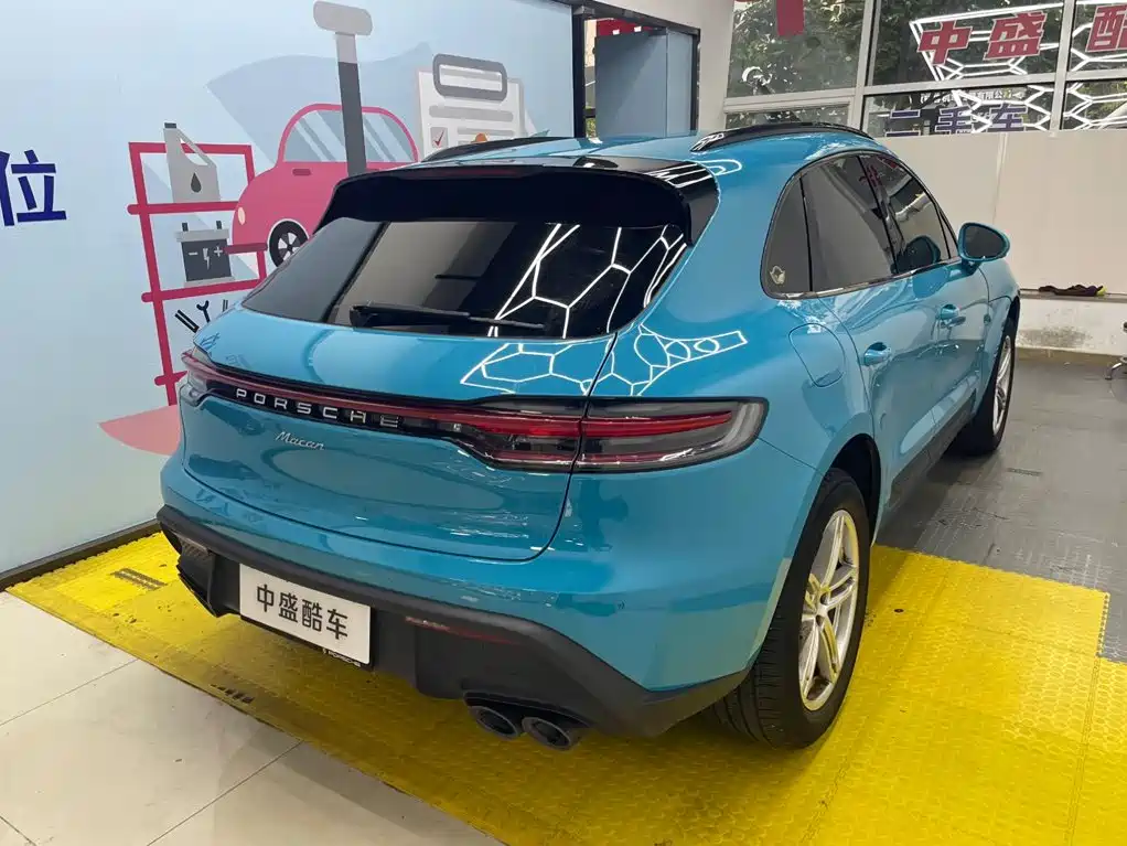 Porsche Macan — миниатюра 3