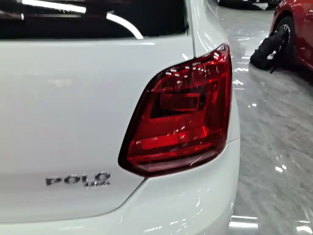 Volkswagen Polo — миниатюра 8