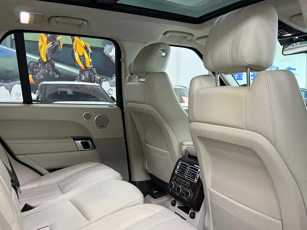Land Rover Range Rover — миниатюра 15