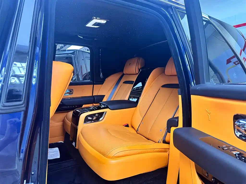 ROLLS-ROYCE CULLINAN