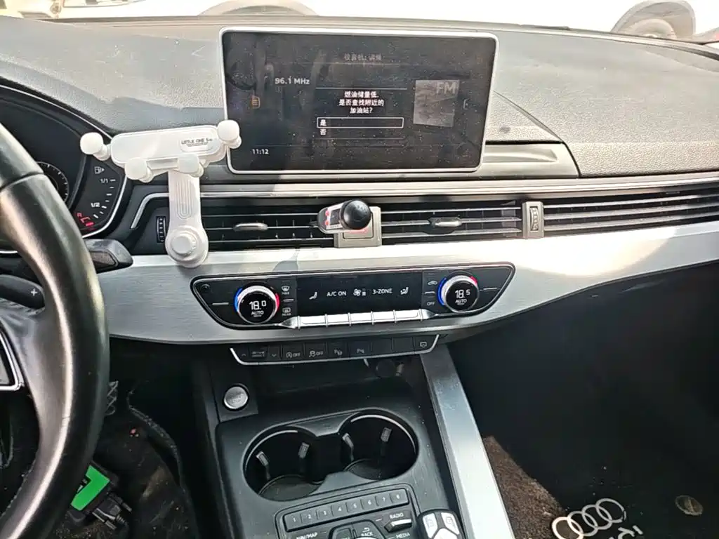 Audi A4L — миниатюра 13