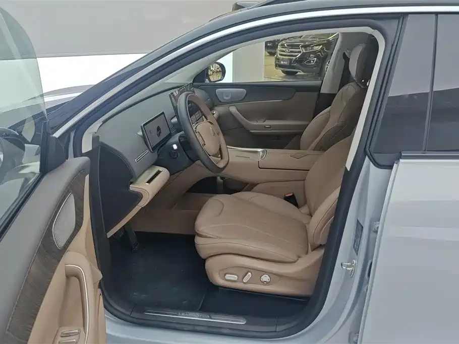 Leapmotor C11 2026 640