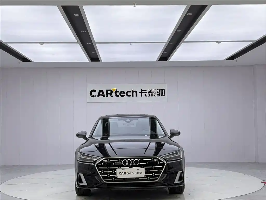Audi A7L 2024 45 TFSI quattro