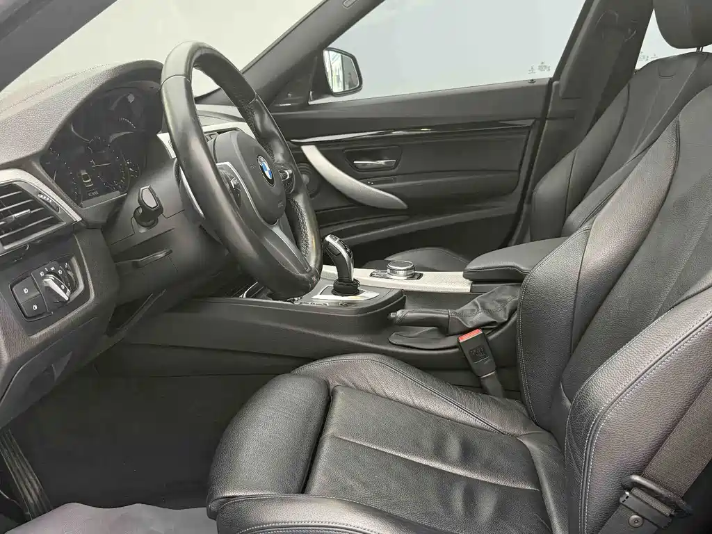 BMW 3 Series GT — миниатюра 10