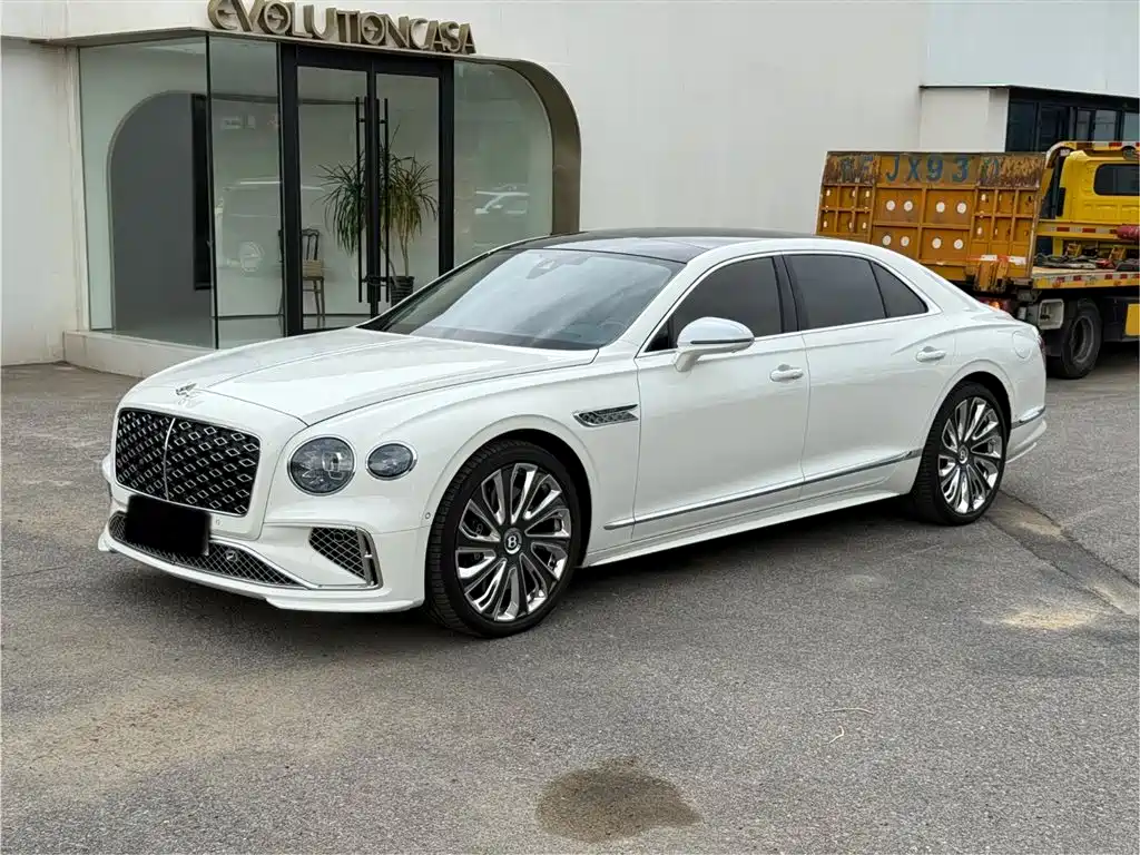 Bentley Flying Spur PHEV 2025