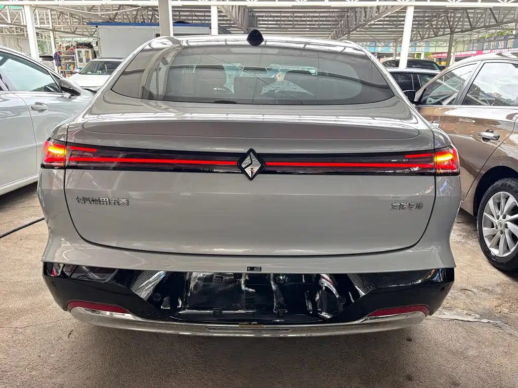 Baojun Xiangjing — миниатюра 14