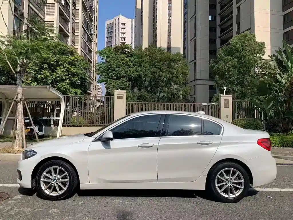 BMW 1 Series — миниатюра 4