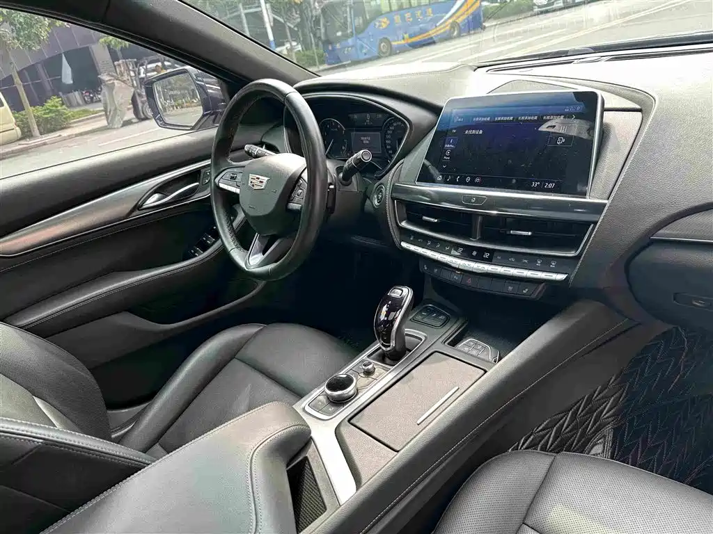 Cadillac CT5 — миниатюра 19