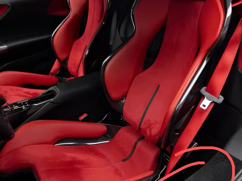 Ferrari SF90 — миниатюра 2