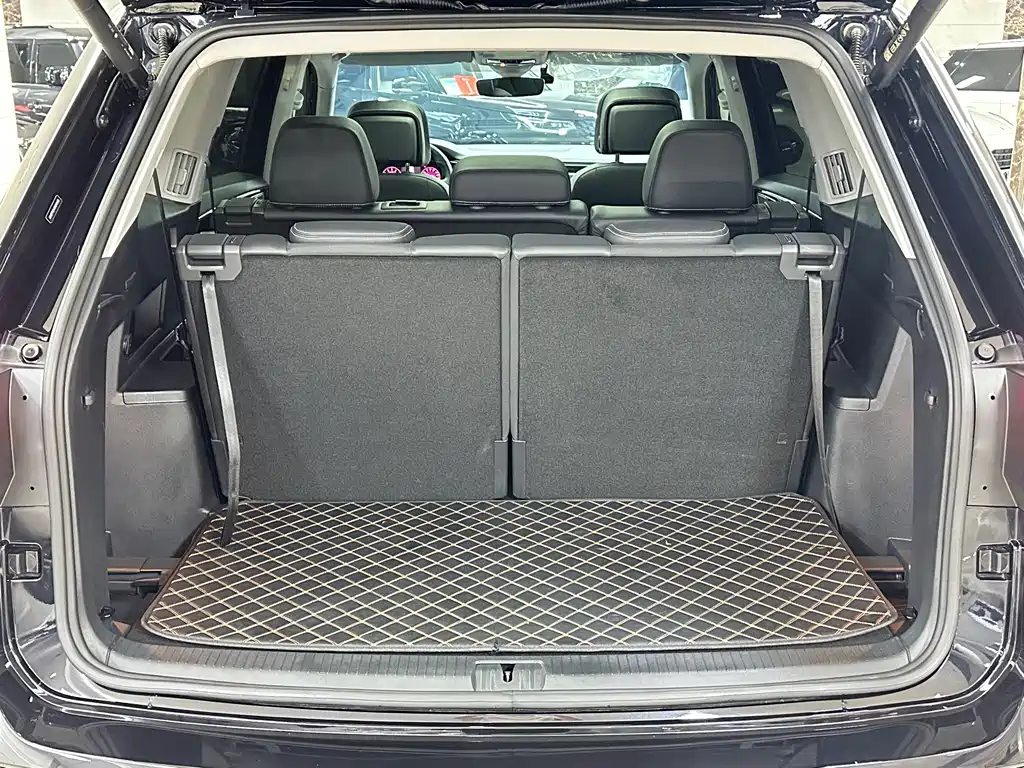 Volkswagen Teramont — миниатюра 22