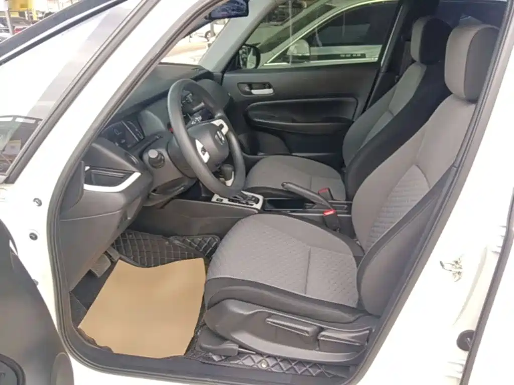 Honda Fit — миниатюра 15