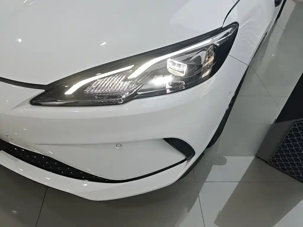BYD Seal 05 DM-i — миниатюра 24