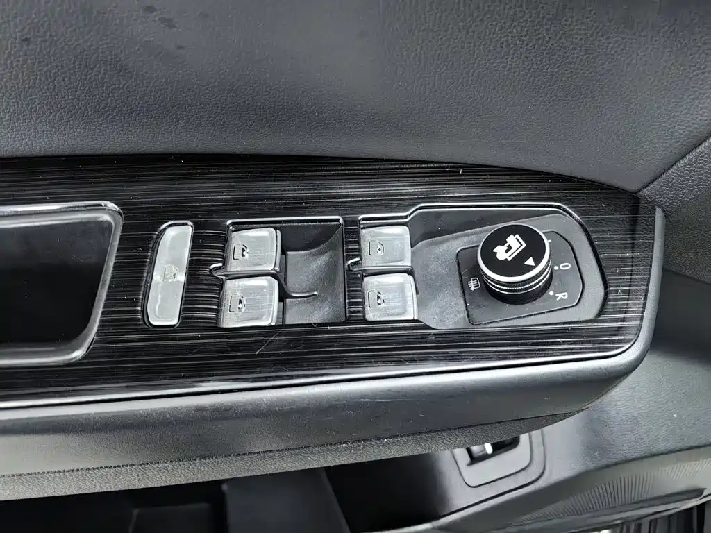 Volkswagen Teramont — миниатюра 9