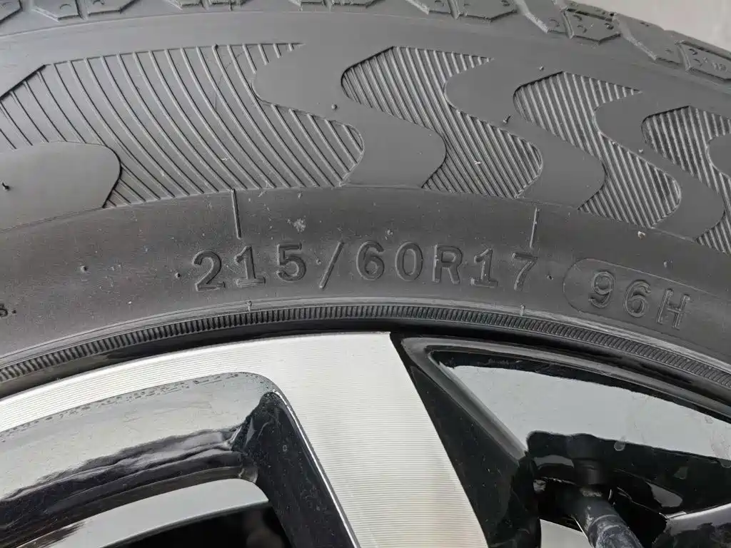 BYD Yuan Plus — миниатюра 24