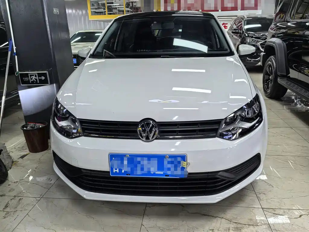 Volkswagen Polo — миниатюра 2