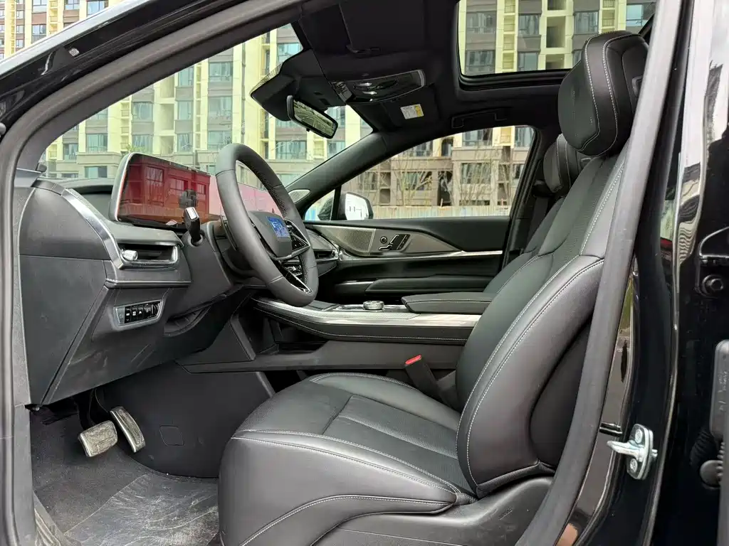 Cadillac XT5 2025 2.0T Luxury