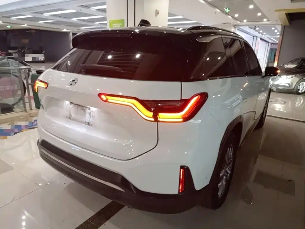 NIO ES6 — миниатюра 7