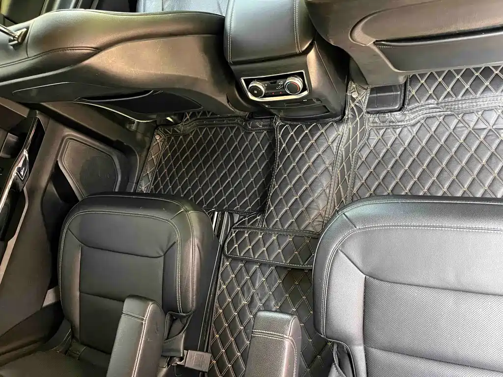 Ford Explorer — миниатюра 19