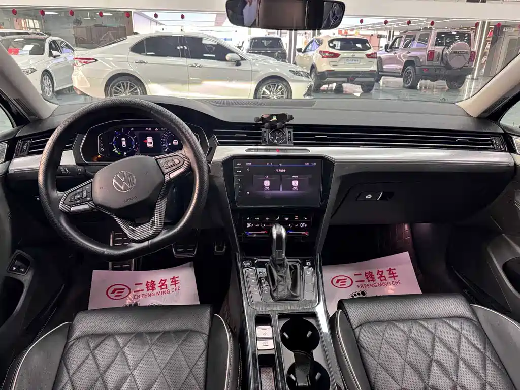 Volkswagen Magotan PHEV — миниатюра 9