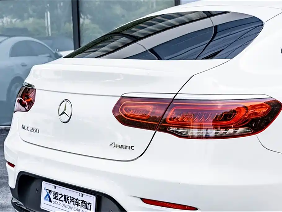 Mercedes-Benz GLC 2020 GLC 260 4MATIC SUV