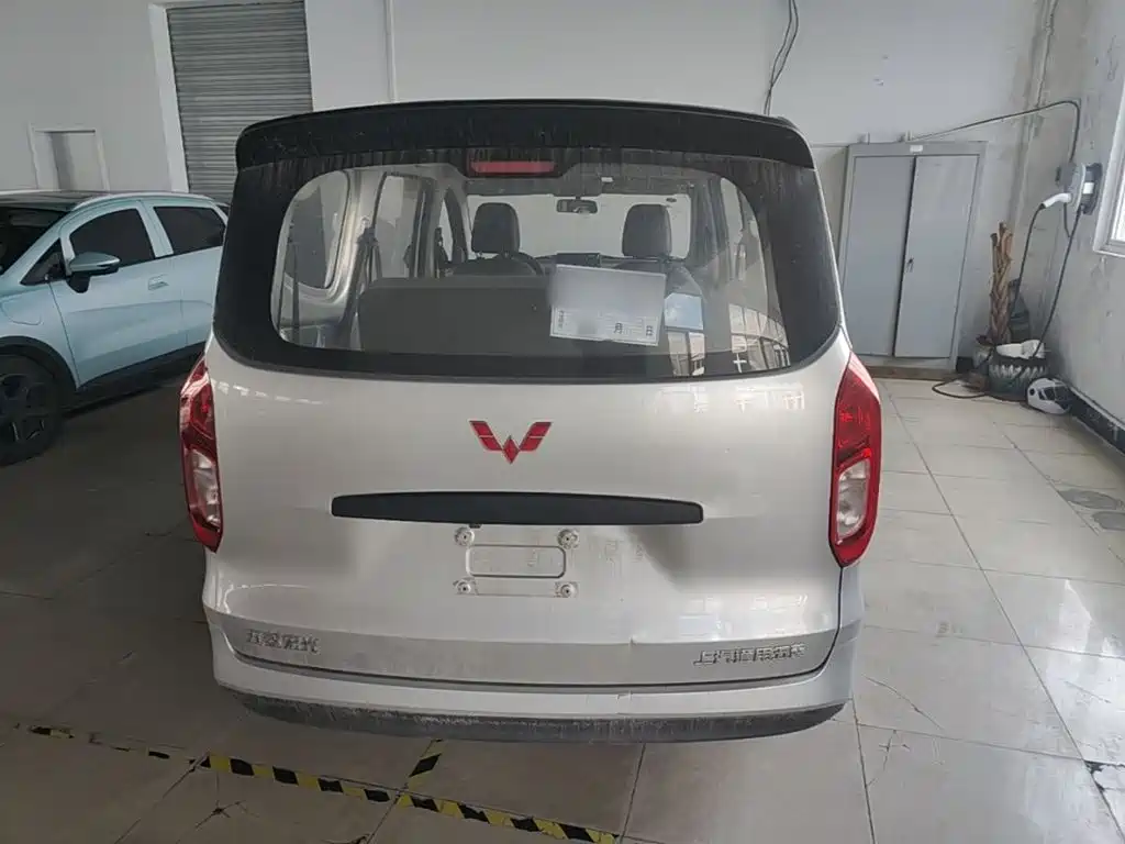 Wuling Hongguang EV — миниатюра 6