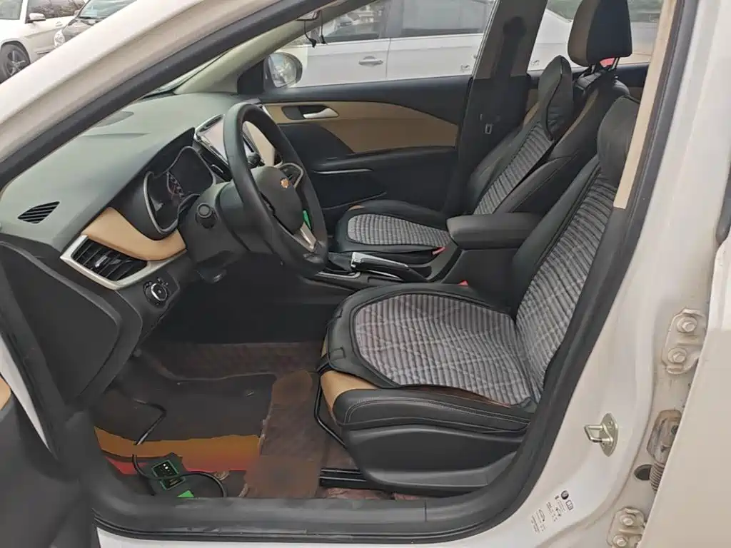 Chevrolet Monza — миниатюра 15