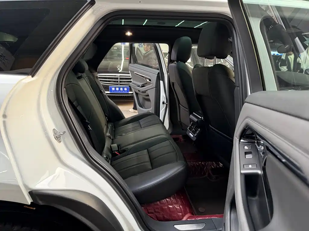 LAND ROVER RANGE ROVER AURORA