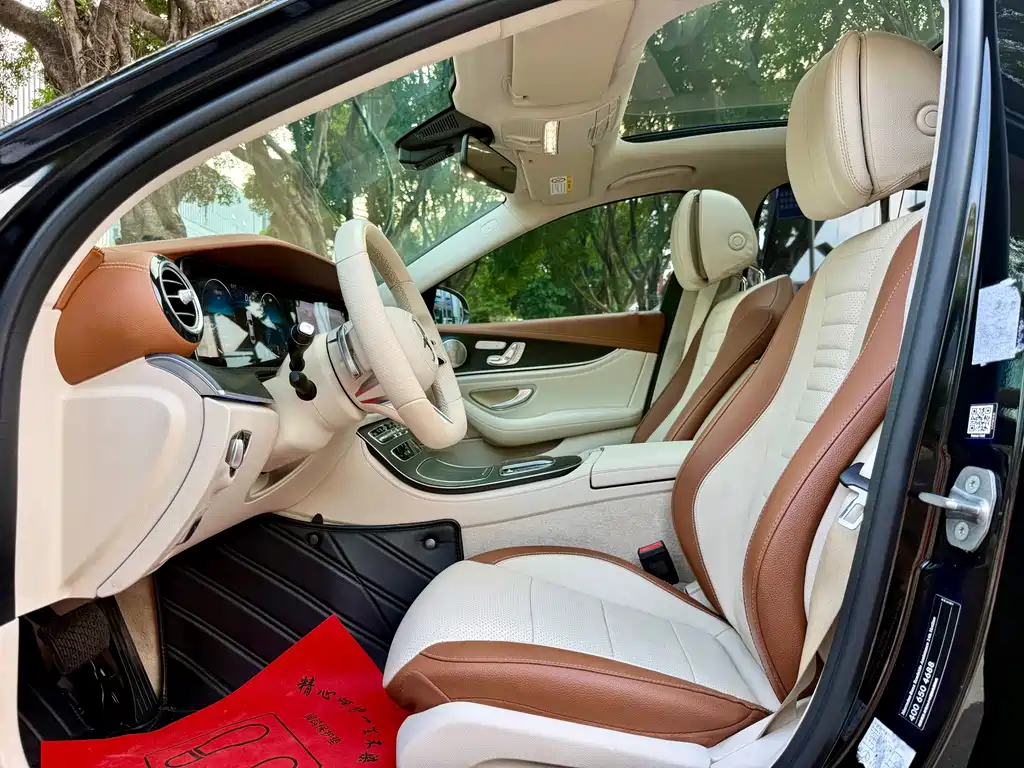 Mercedes-Benz E-Class — миниатюра 7