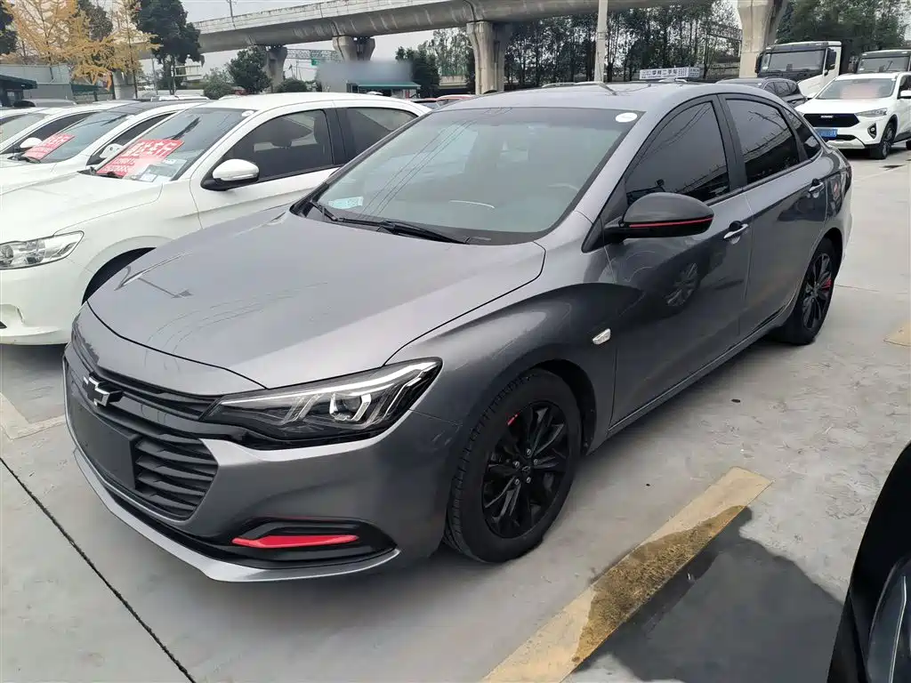 CHEVROLET CRUZE