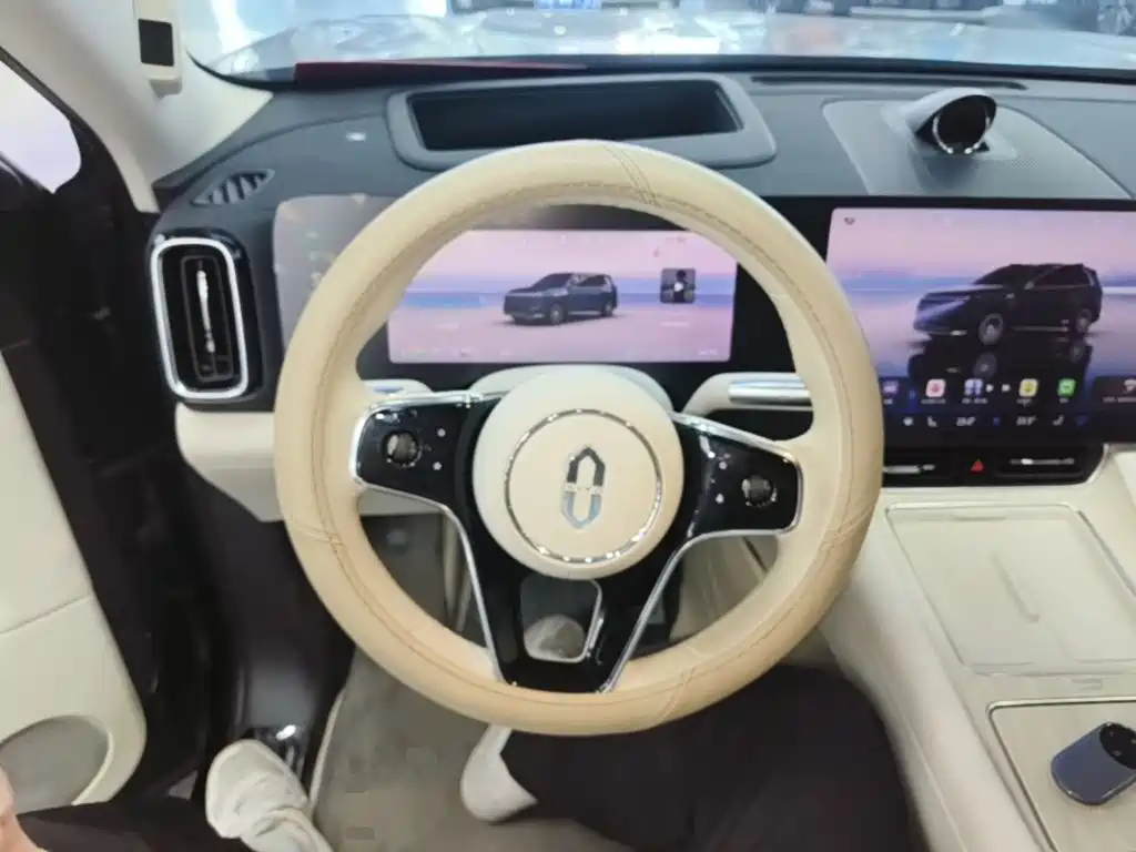 AITO AITO M8 — миниатюра 11
