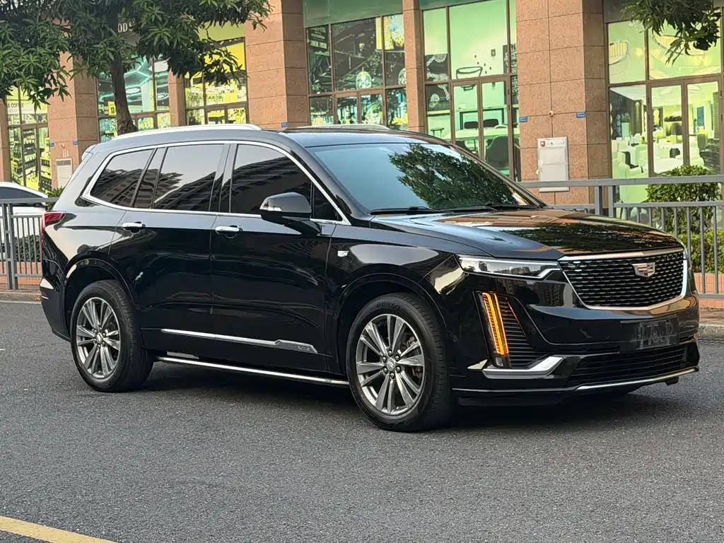 Cadillac XT6 — миниатюра 3