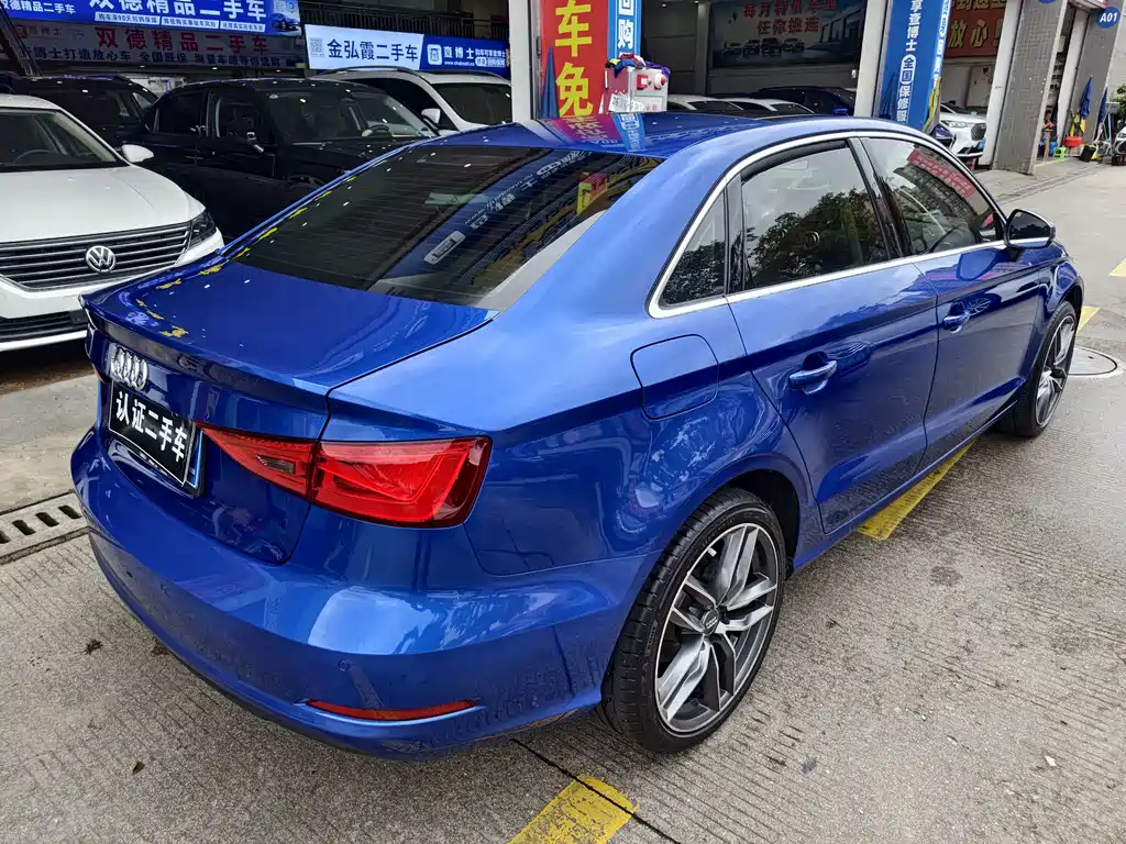 奥迪A3 2016款 Sportback 40 TFSI 豪华型
