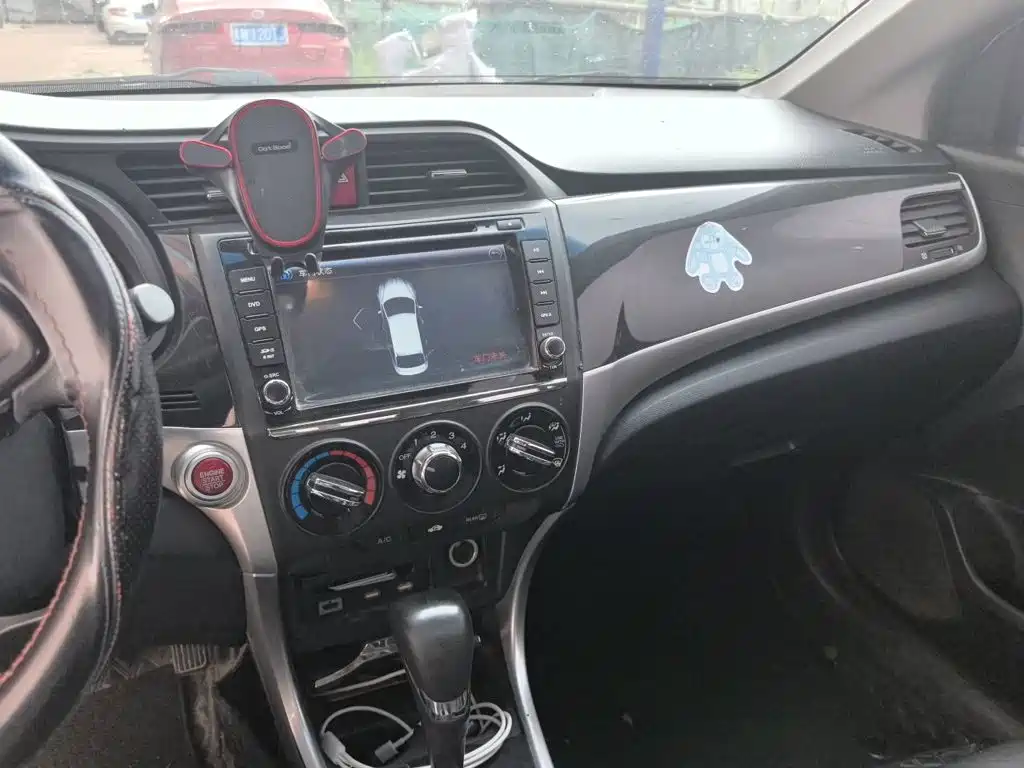 Honda Crider 2015 1.8L AT Luxury