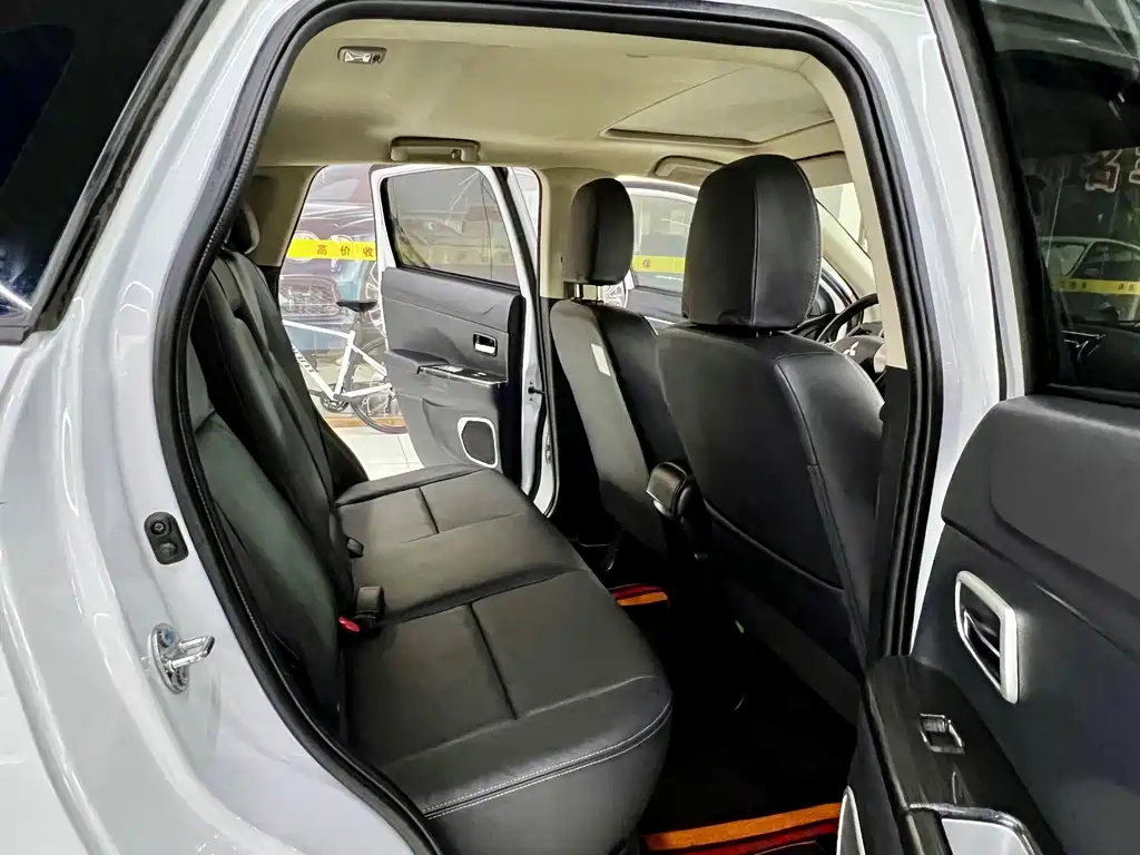 Mitsubishi ASX — миниатюра 14